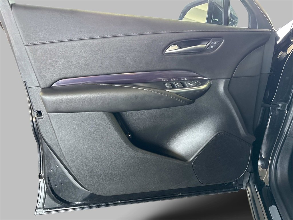 2022 Cadillac XT4 Luxury photo 16