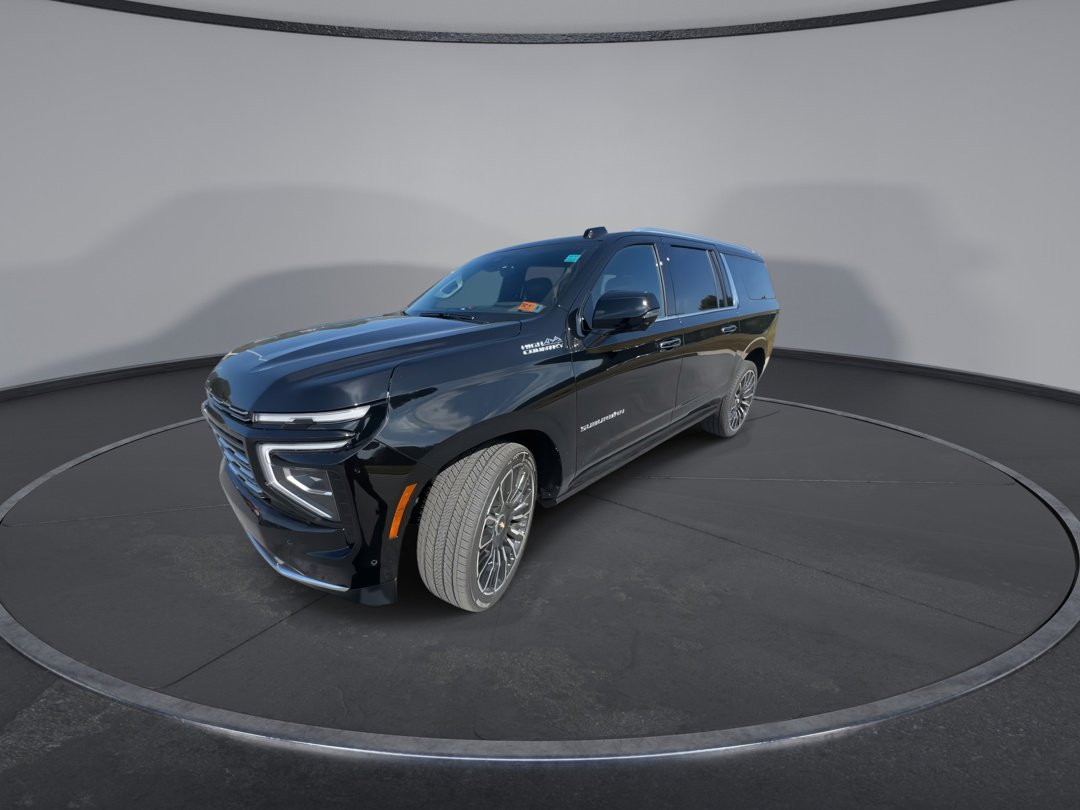 2025 Chevrolet Suburban High Country photo 3
