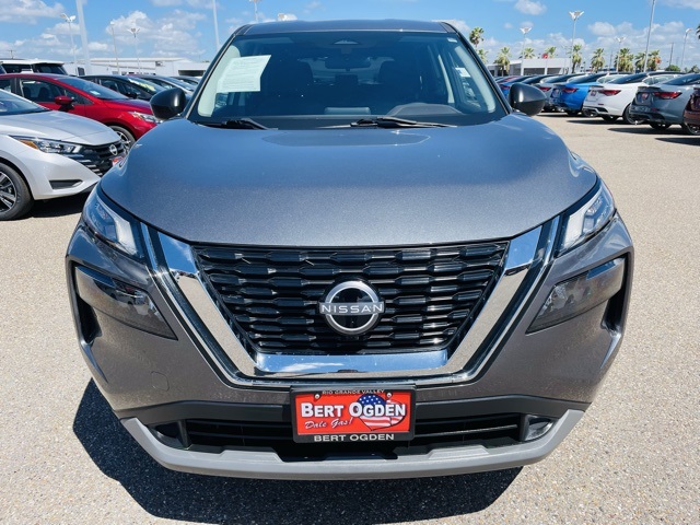 2023 Nissan Rogue S photo 2