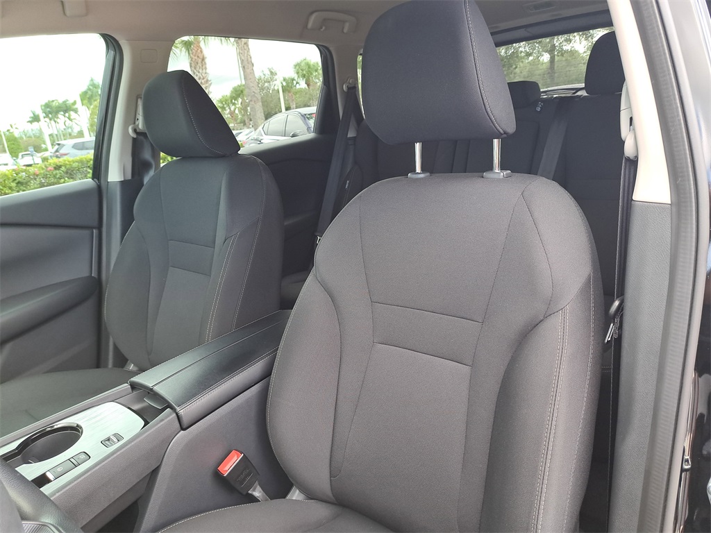 2025 Nissan Rogue S photo 20