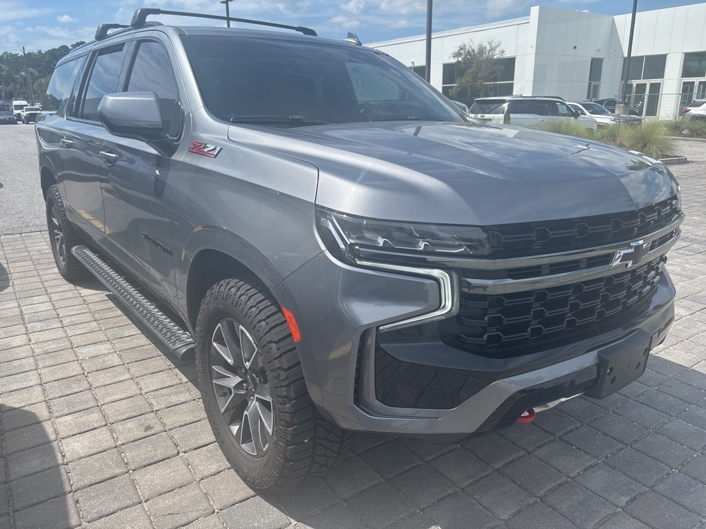 2022 Chevrolet Suburban Z71 photo 7