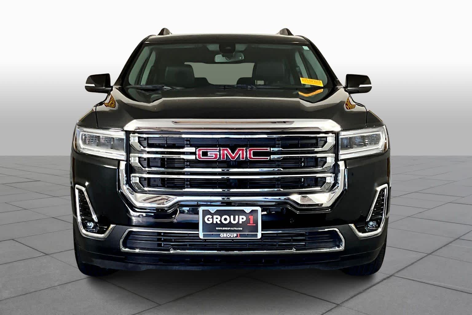 2023 Gmc Acadia SLT photo 3