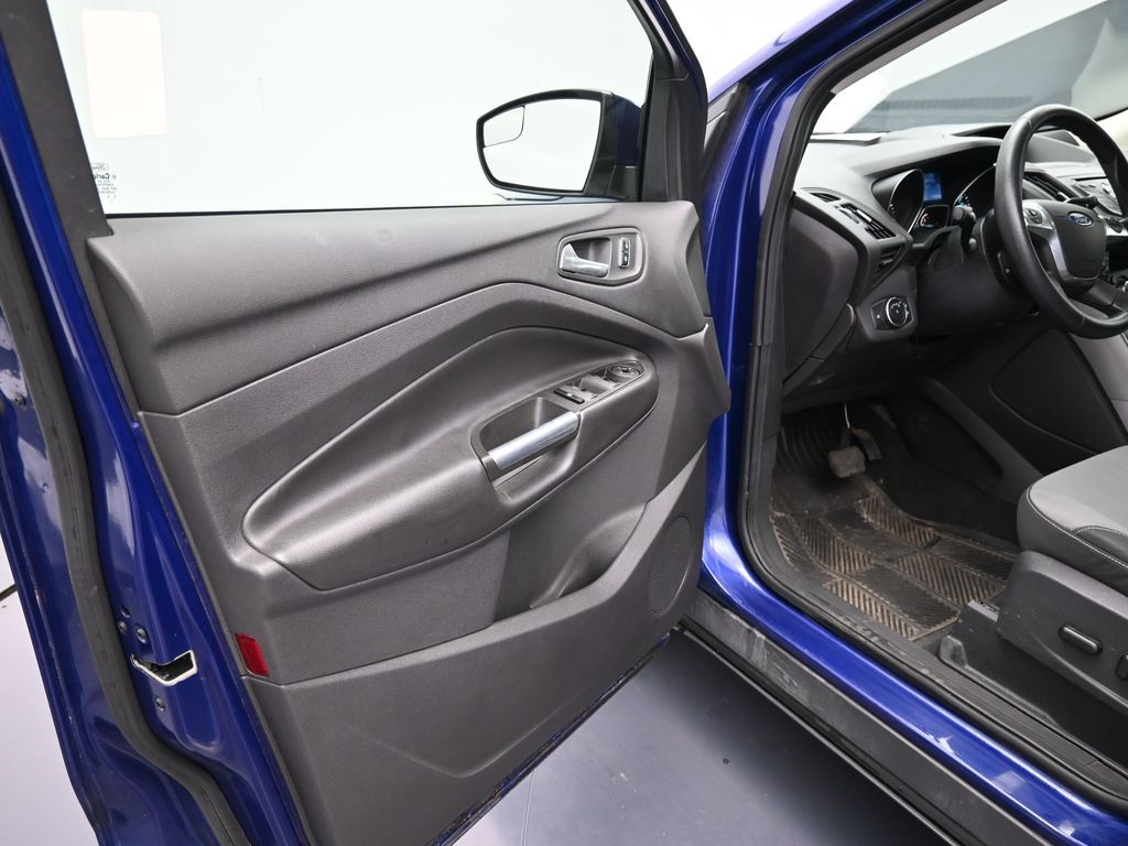 2014 Ford Escape SE photo 9
