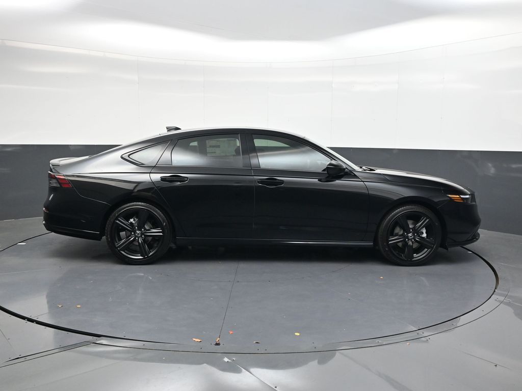 2025 Honda Accord Hybrid Sport-L photo 2
