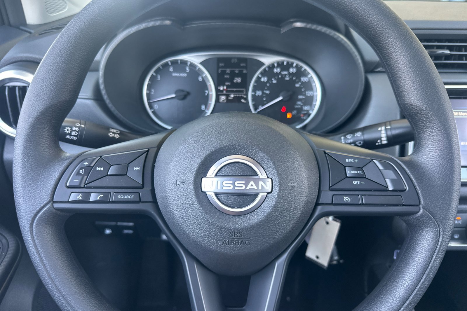 2025 Nissan Versa S photo 18