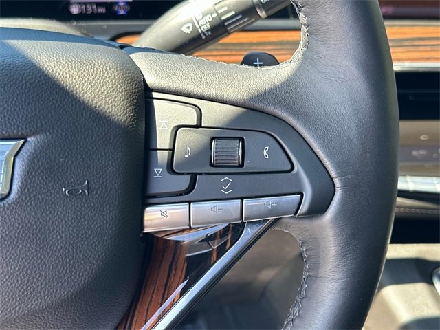 2024 Cadillac Escalade ESV Premium Luxury photo 7