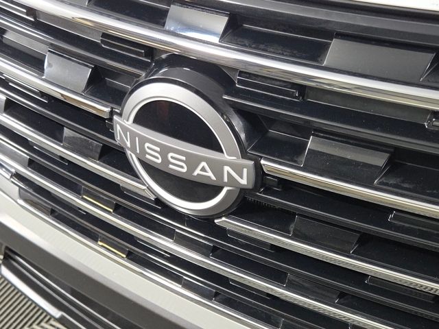 2025 Nissan Rogue SV photo 2