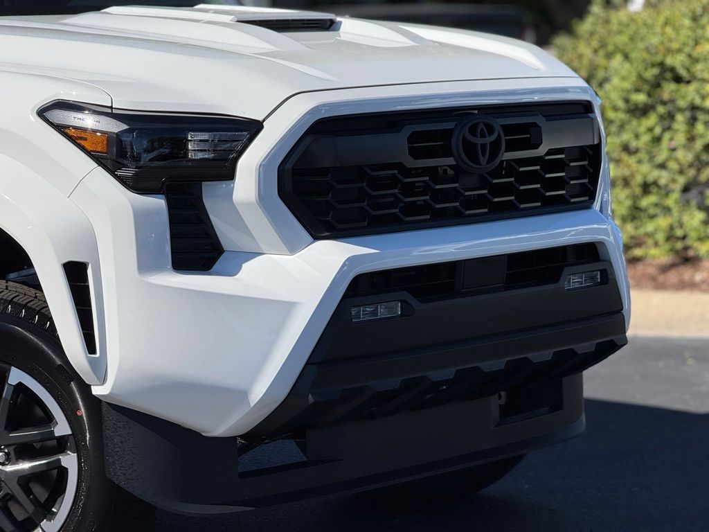 2025 Toyota Tacoma TRD Sport 4x4 Double Cab photo 4