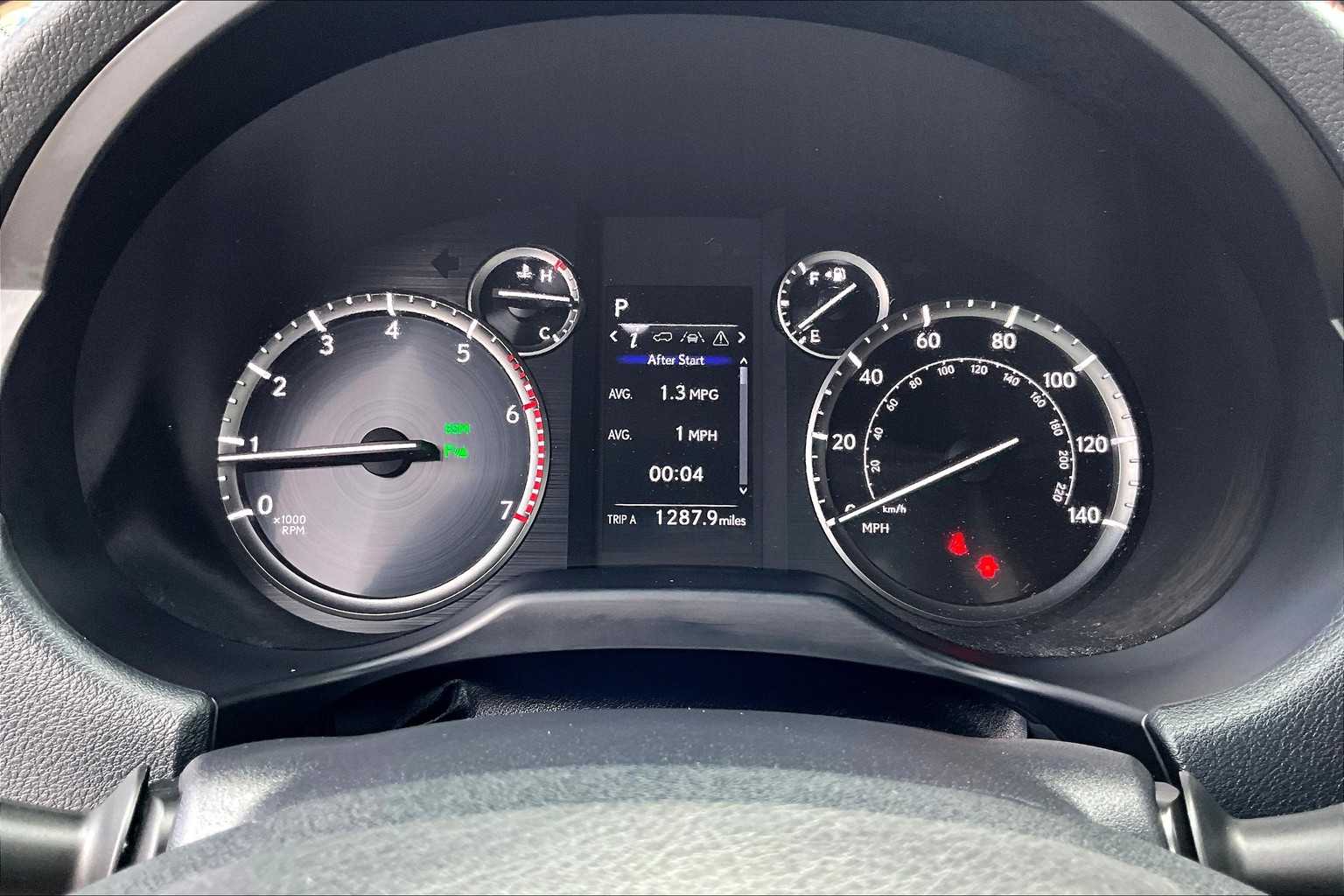2022 Lexus GX 460 Premium photo 24