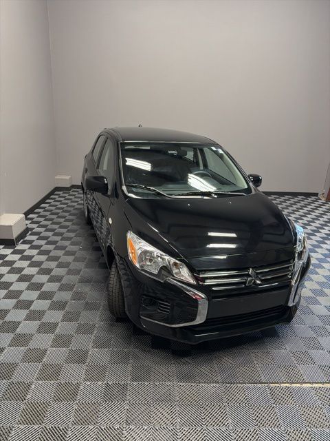 2024 Mitsubishi Mirage ES photo 3