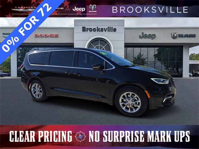 2026 Chrysler Pacifica Limited's photo