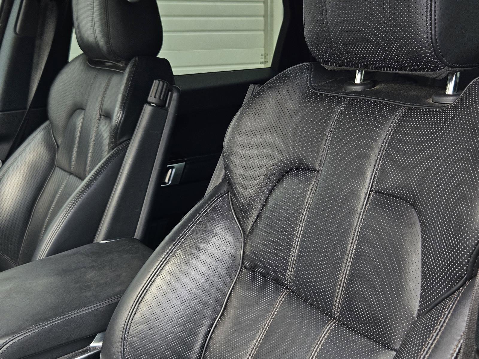 2016 Land Rover Range Rover Sport SuperCharged HSE photo 3