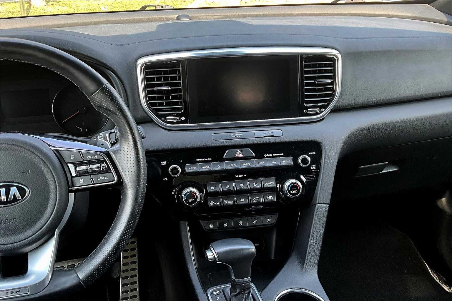 2022 Kia Sportage SX Turbo photo 6