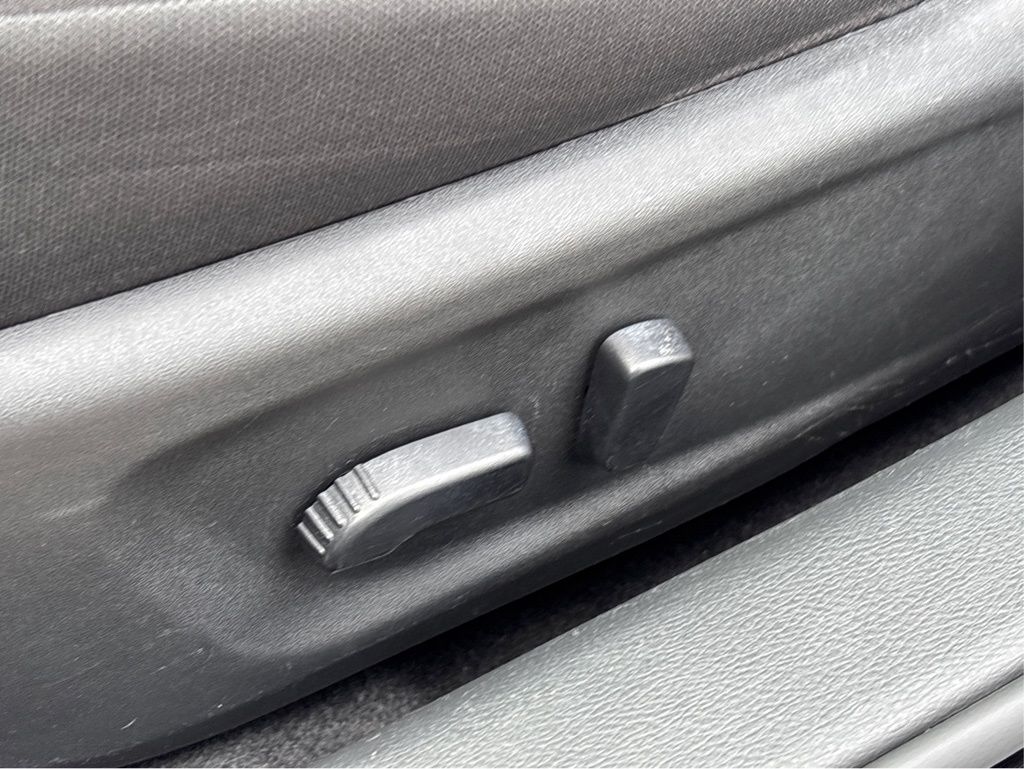 2023 Nissan Altima 2.5 SV photo 11
