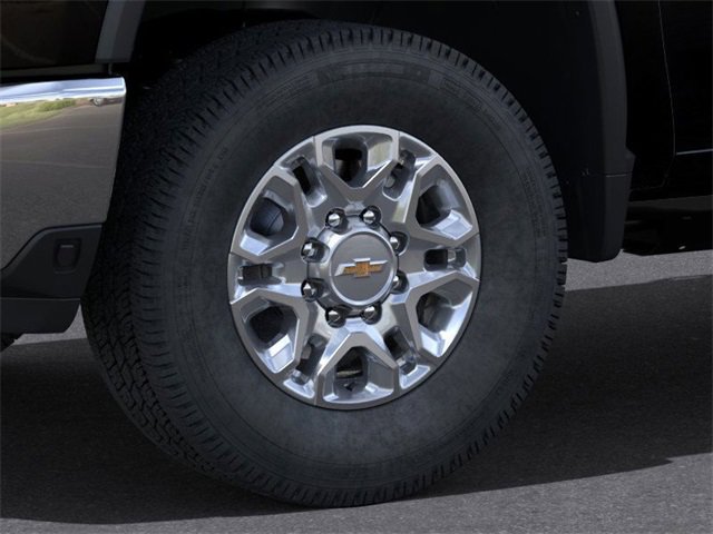 2025 Chevrolet Silverado 3500HD LTZ photo 9