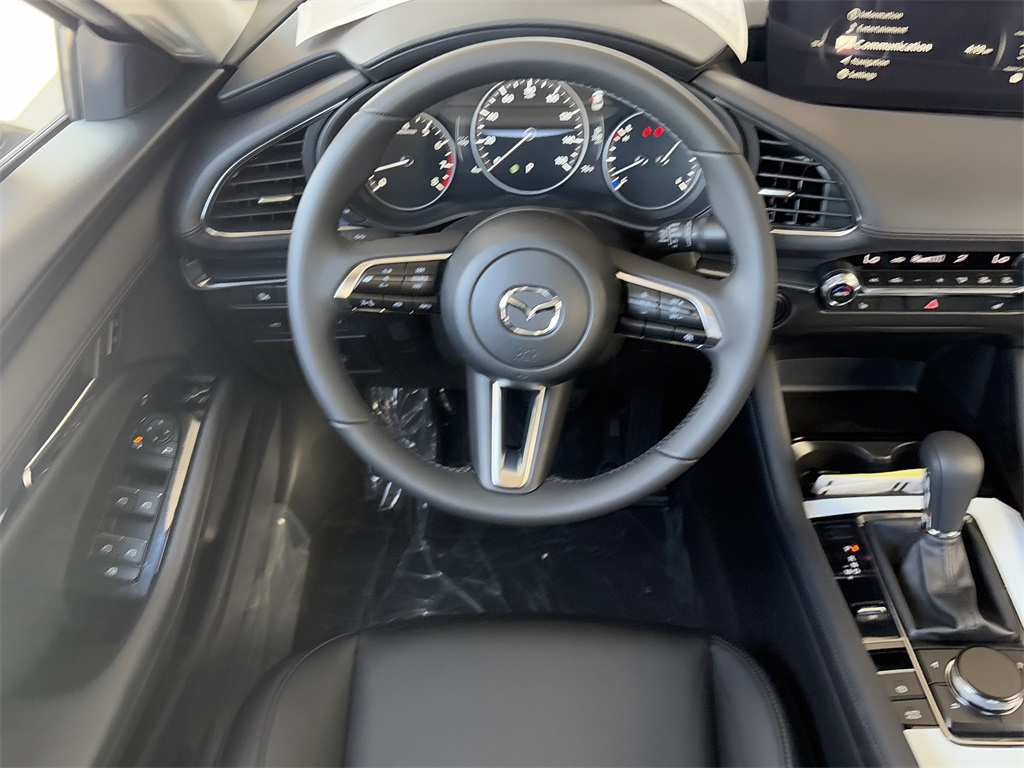 2025 Mazda Mazda3 2.5 s Preferred photo 13