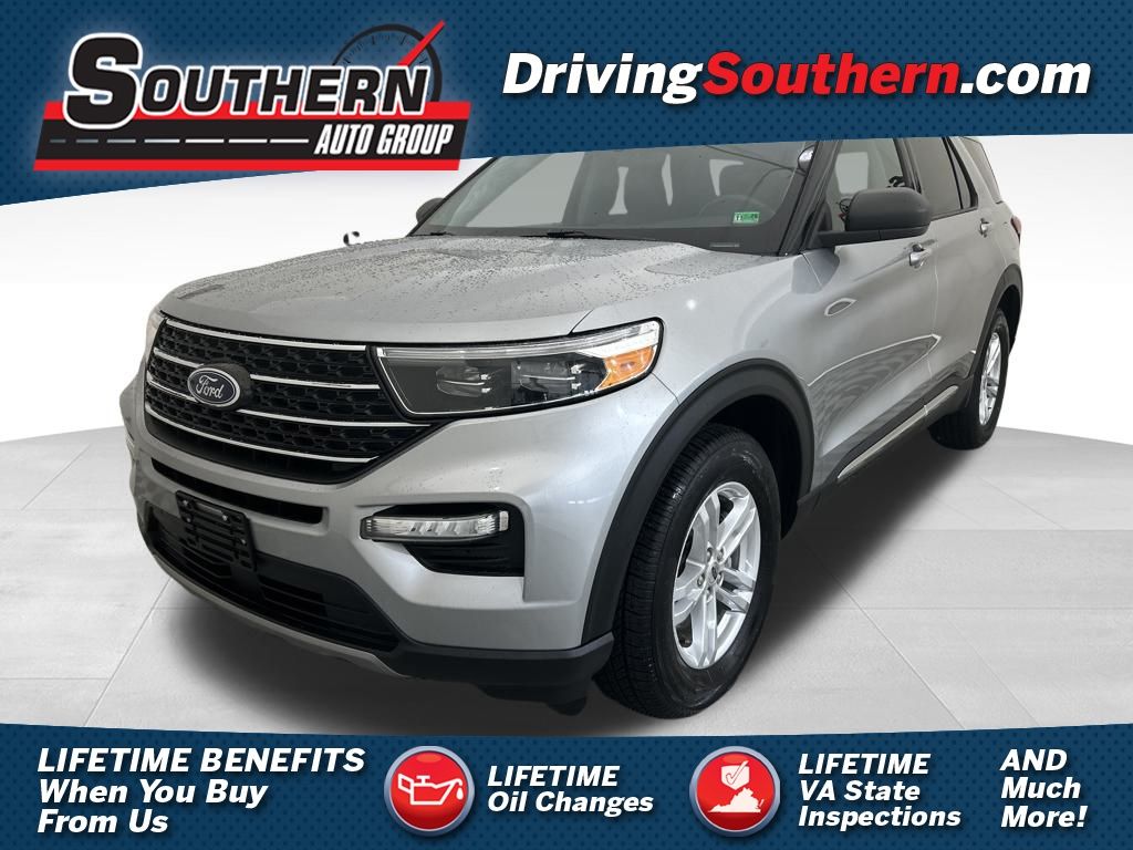 2023 Ford Explorer XLT's photo