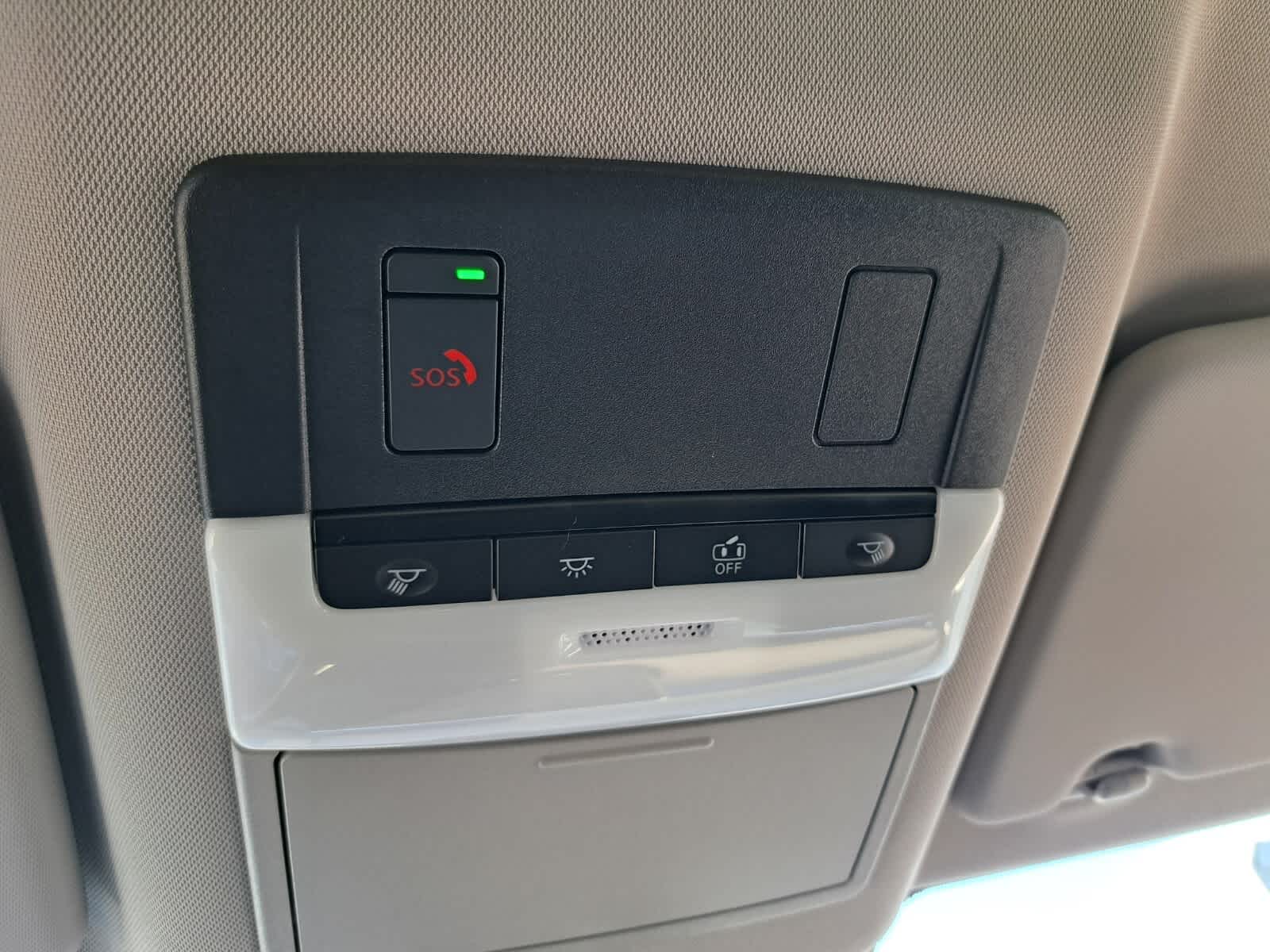 2025 Nissan Rogue SL photo 18