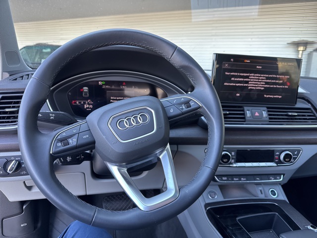 2025 Audi Q5 45 S line Premium Plus photo 11