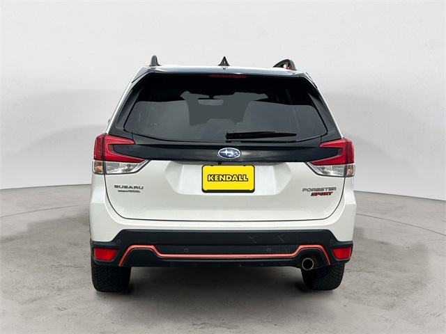 2024 Subaru Forester Sport photo 2