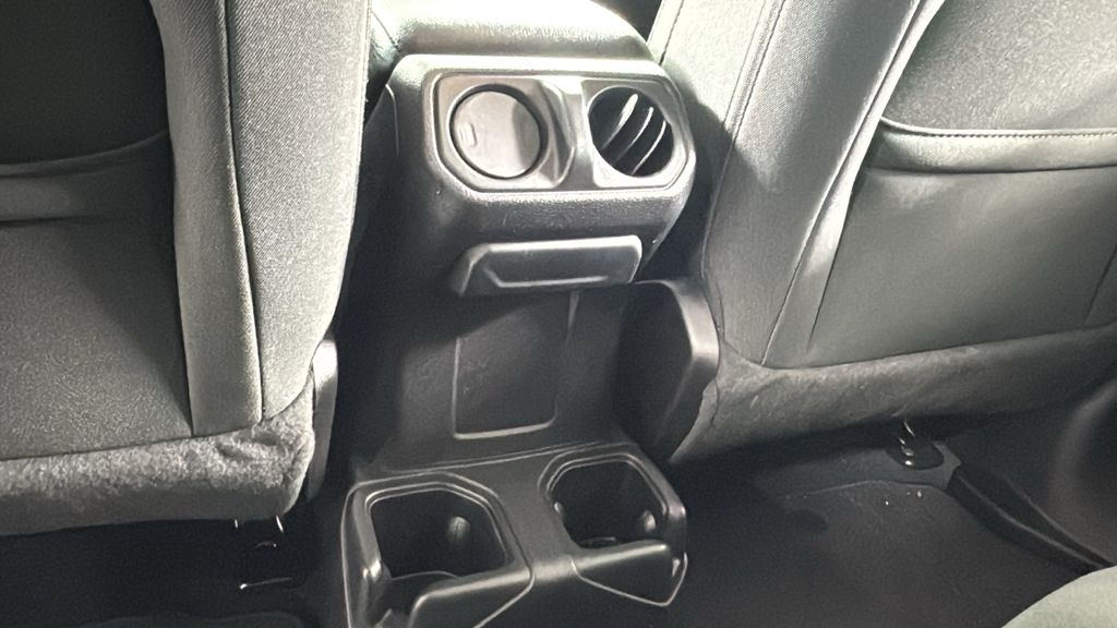 2021 Jeep Wrangler Unlimited Sport photo 37
