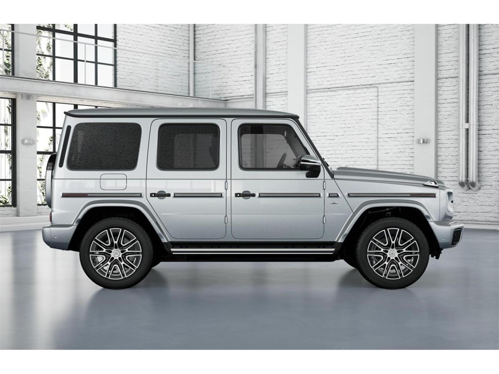 2025 Mercedes Benz G photo 2