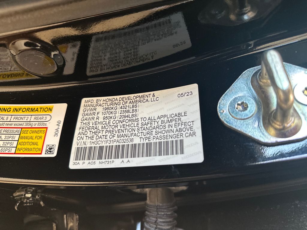 2023 Honda Accord EX photo 9