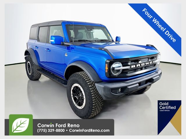 2022 Ford Bronco 4-Door Outer Banks's photo