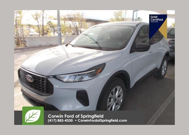 2025 Ford Escape Active's photo