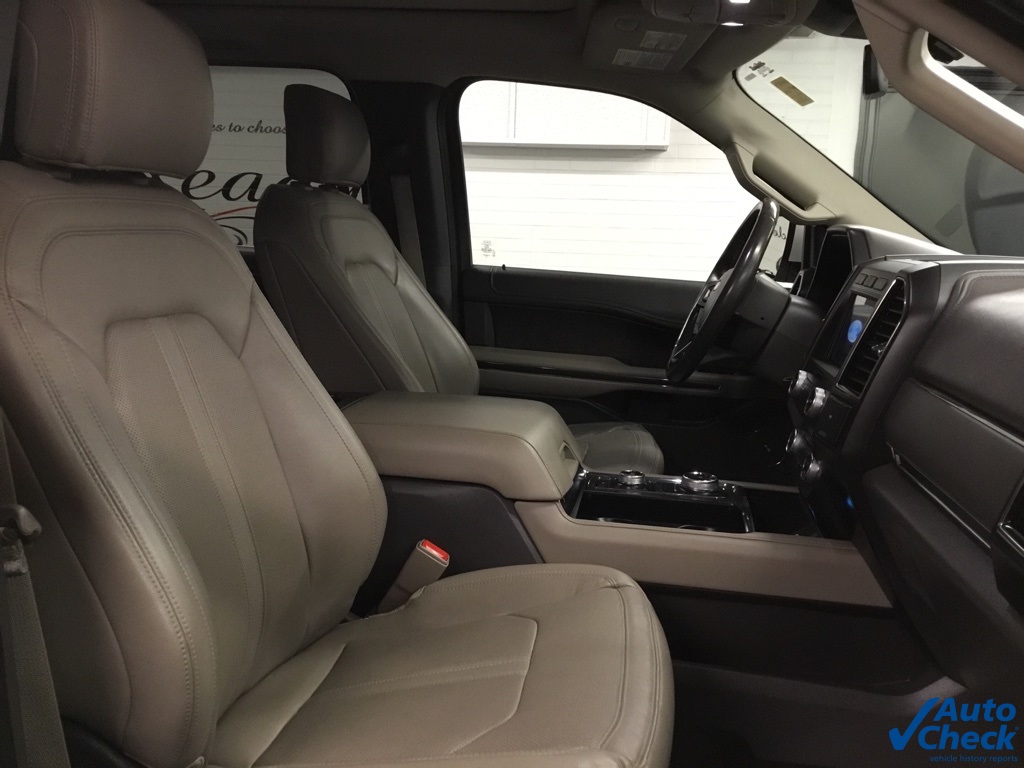 2019 Ford Expedition Limited photo 28