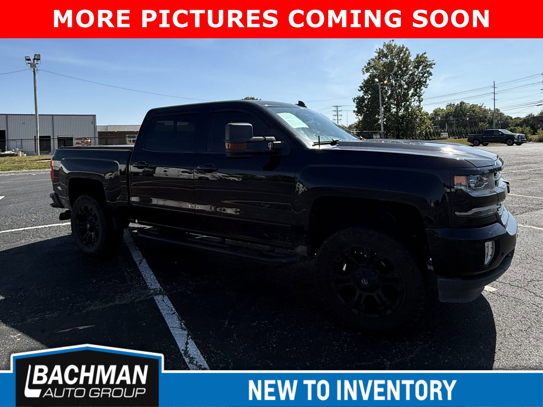 2018 Chevrolet Silverado 1500 LTZ photo 2