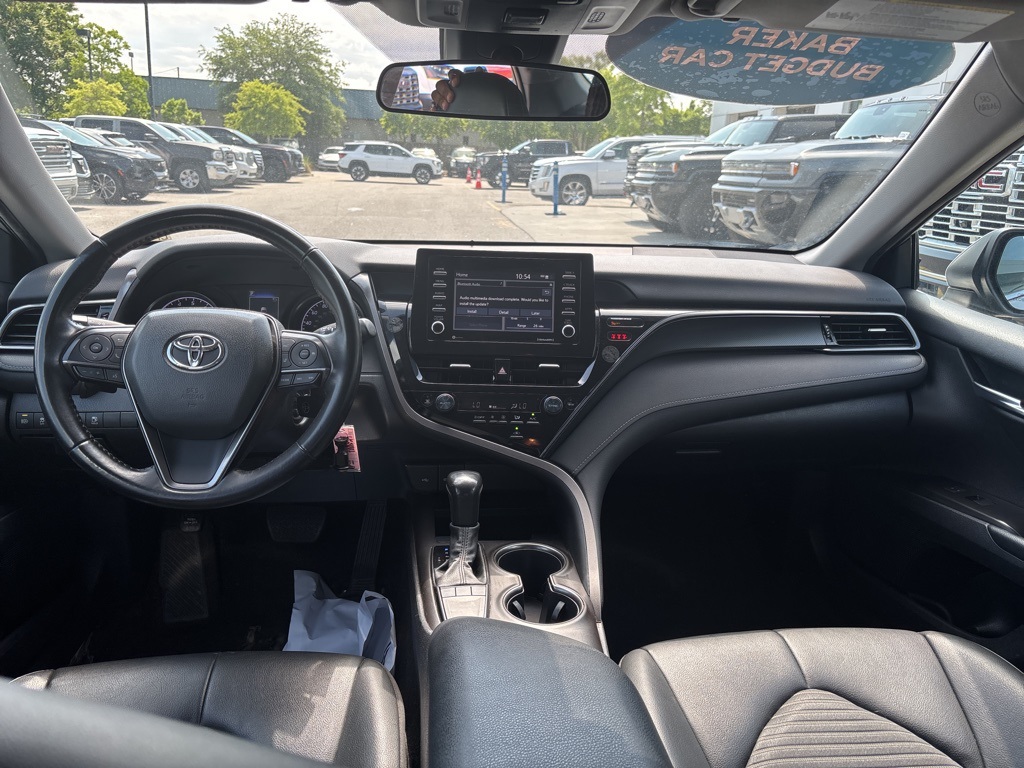 2022 Toyota Camry SE photo 27