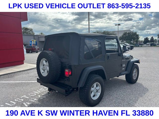 2001 Jeep Wrangler SE photo 2