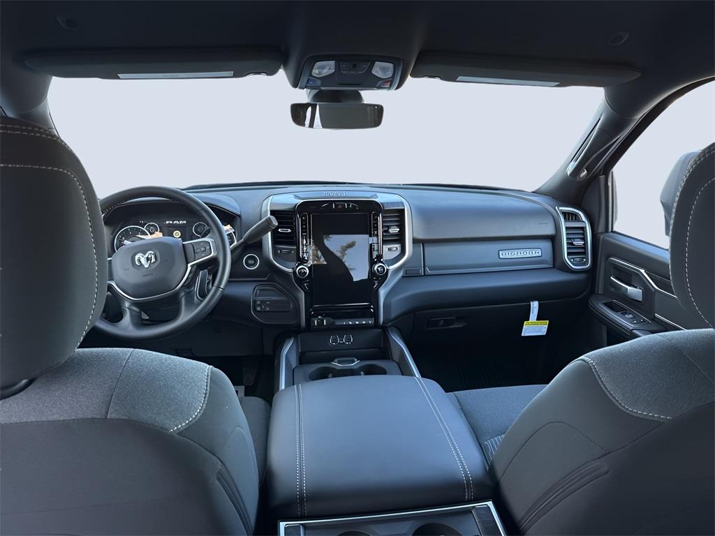 2024 Ram 2500 Big Horn photo 17