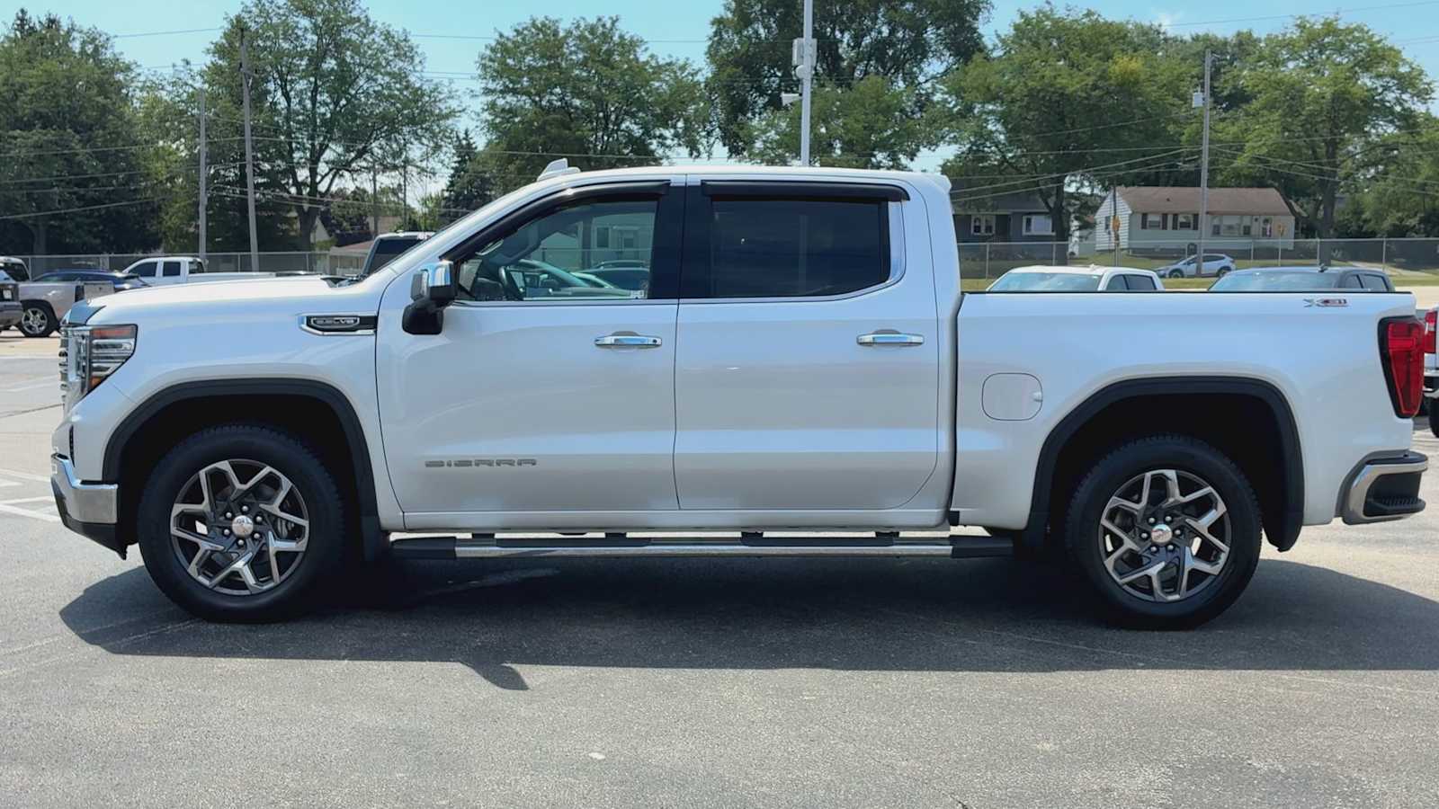 2022 Gmc Sierra 1500 SLT photo 5