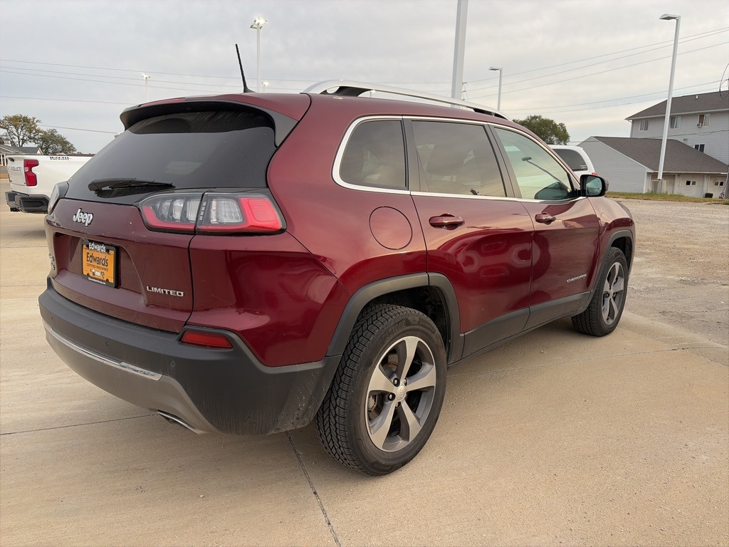 2019 Jeep Cherokee Limited photo 2