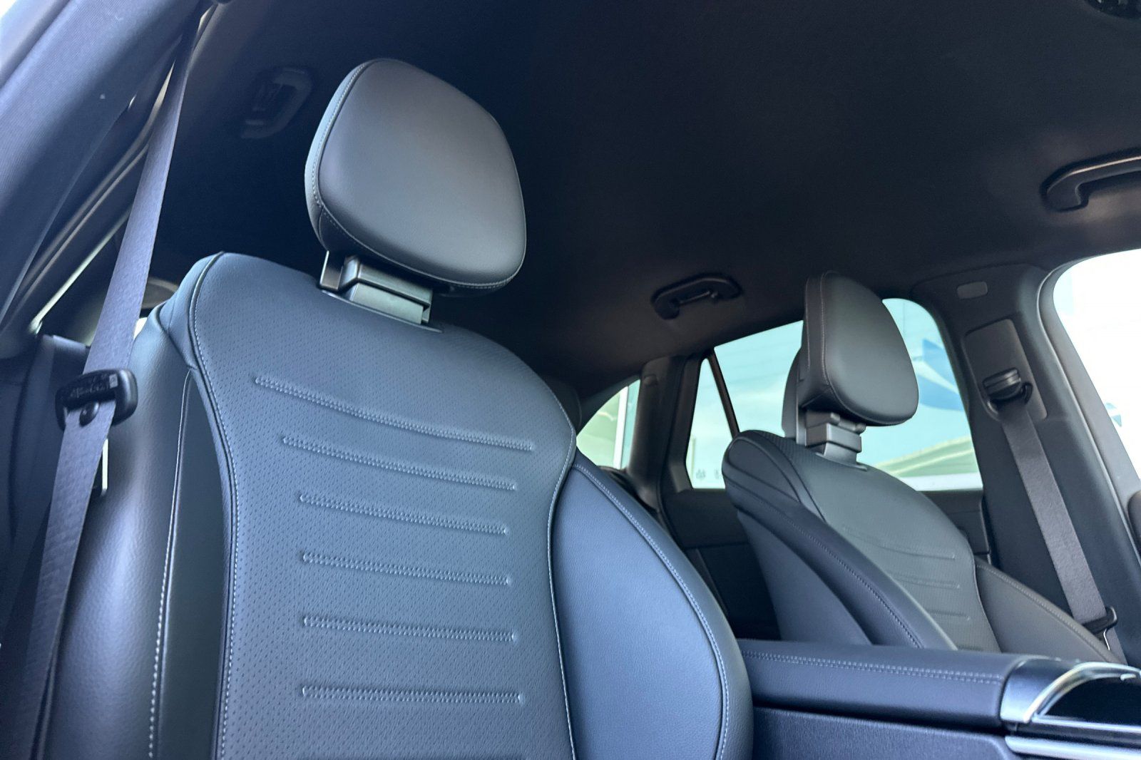 2025 Mercedes Benz GLC 350e 4MATIC photo 29