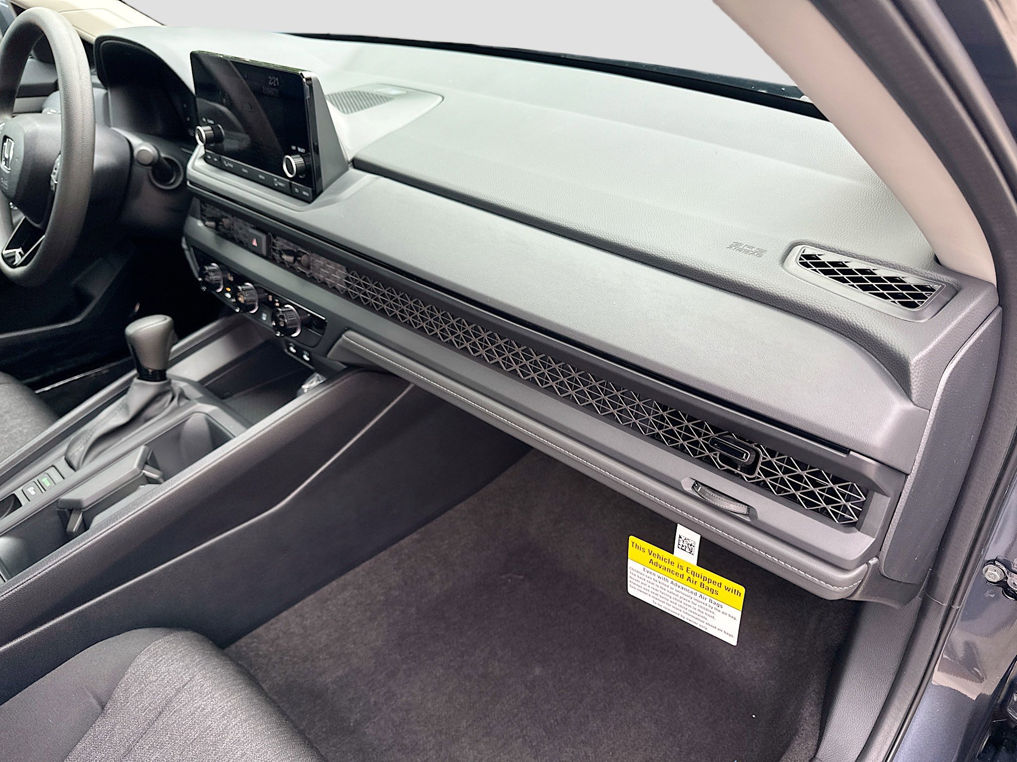 2025 Honda Accord LX photo 21