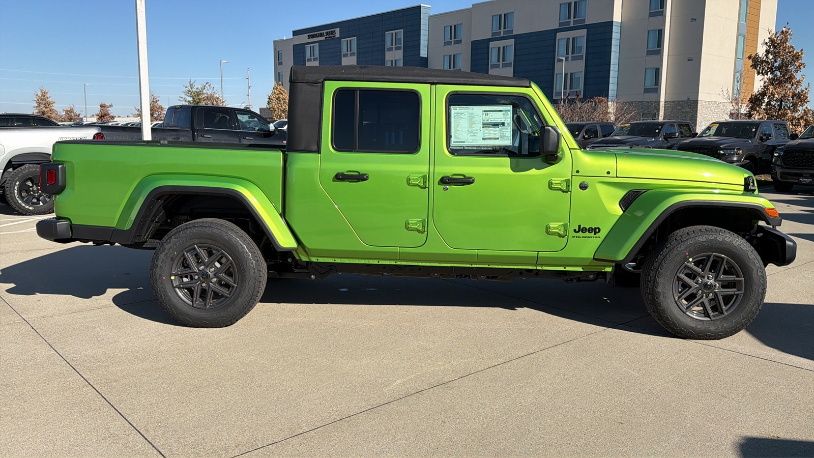 2026 Jeep Gladiator Sport S photo 2