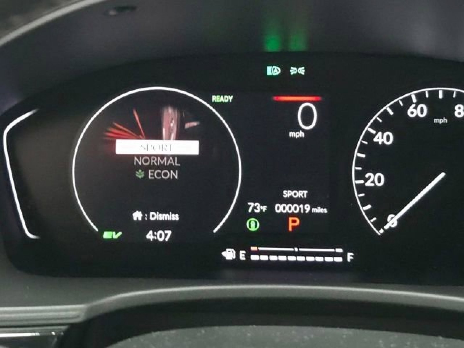 2026 Honda Civic Hatchback Hybrid Sport photo 12