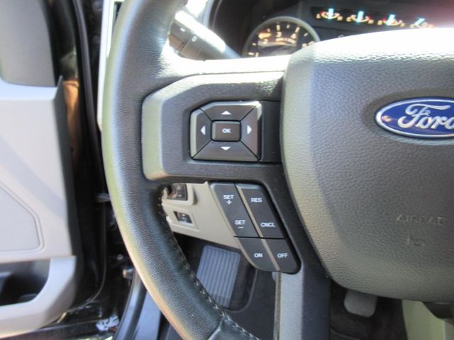 2018 Ford F-150 XLT photo 17
