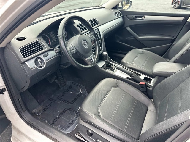 Used 2012 Volkswagen Passat SE with VIN 1VWBH7A39CC017141 for sale in Chantilly, VA