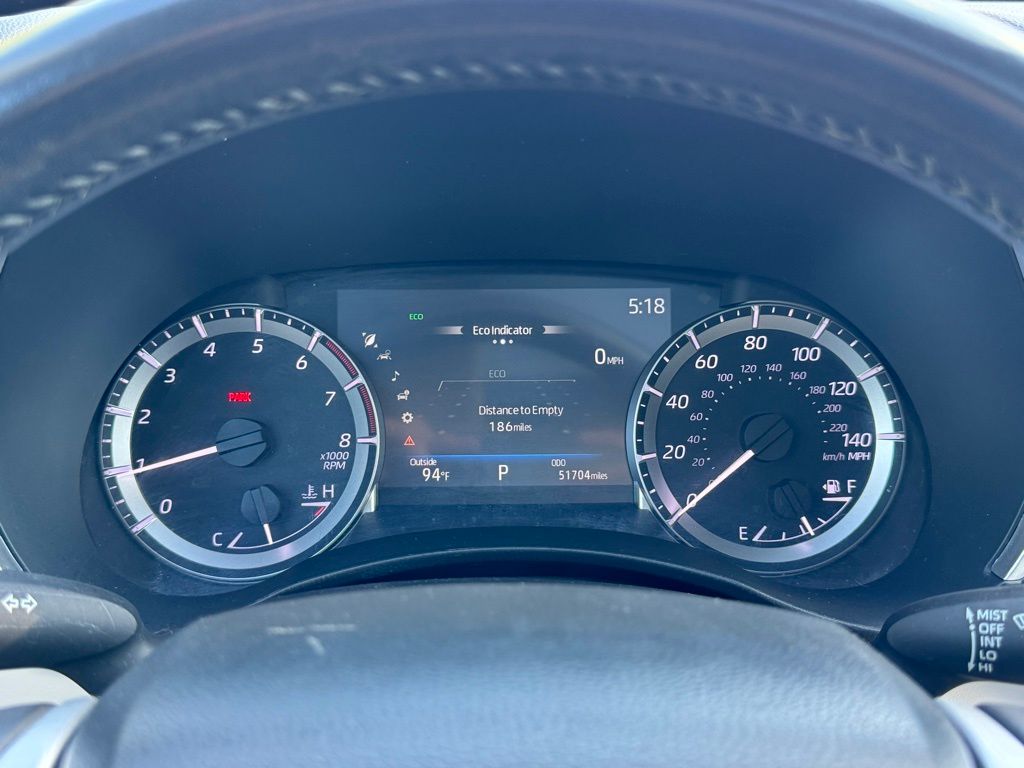 2023 Toyota Highlander XLE photo 28