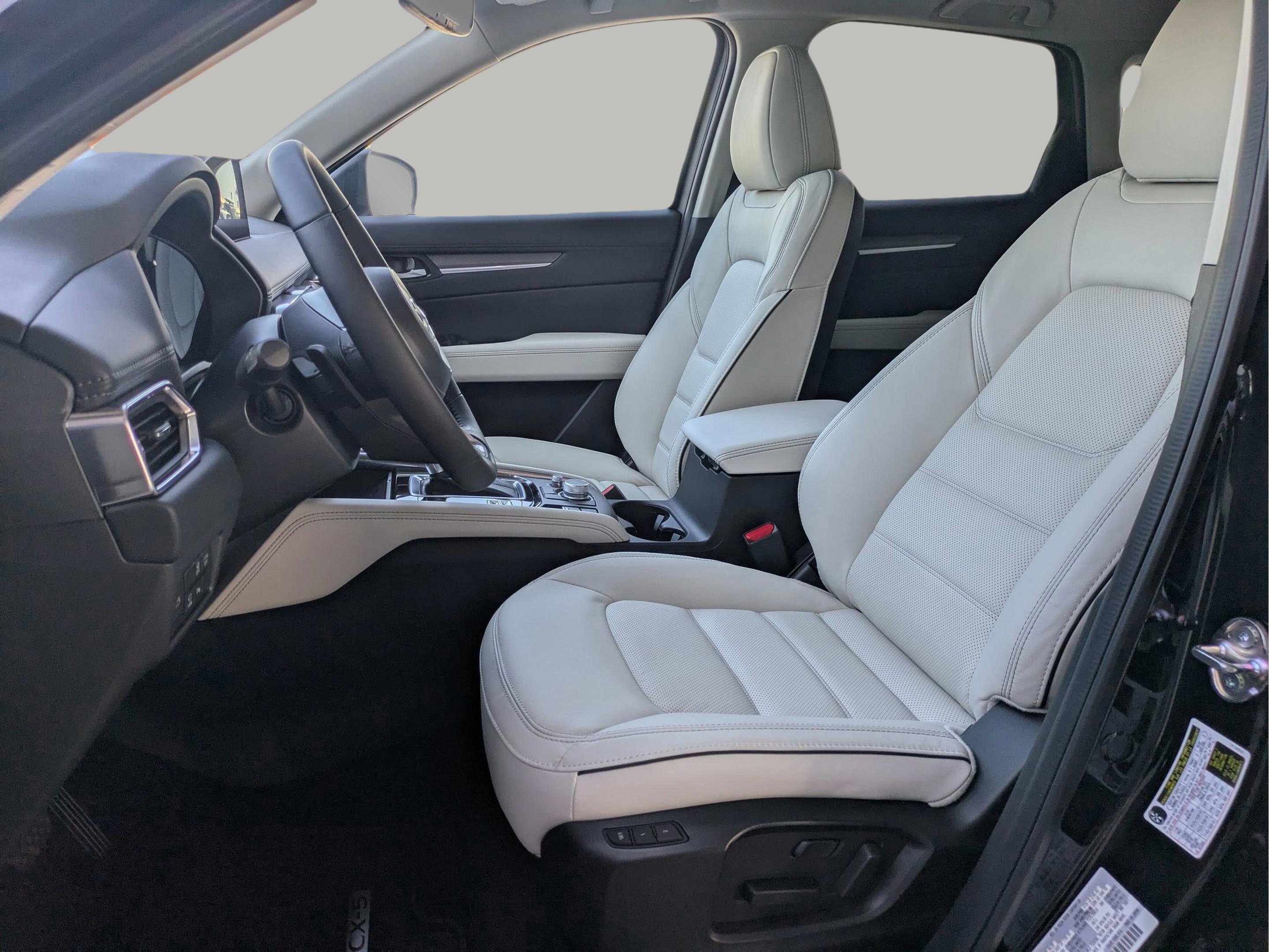 2025 Mazda CX-5 2.5 Premium Plus photo 8