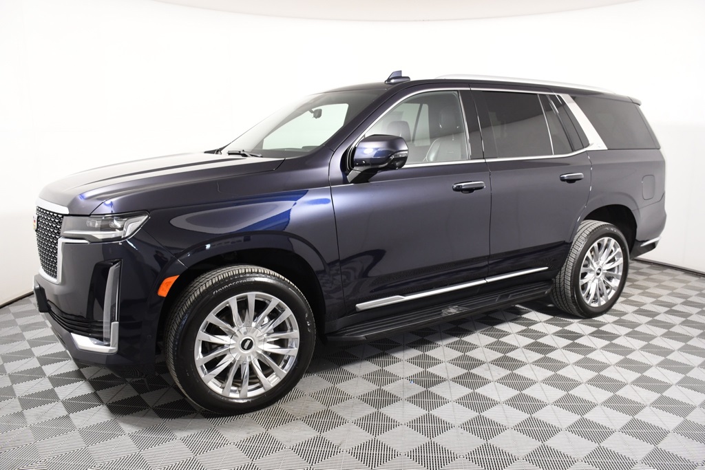 Used 2022 Cadillac Escalade Premium Luxury with VIN 1GYS4BKL2NR323950 for sale in Richfield, Minnesota