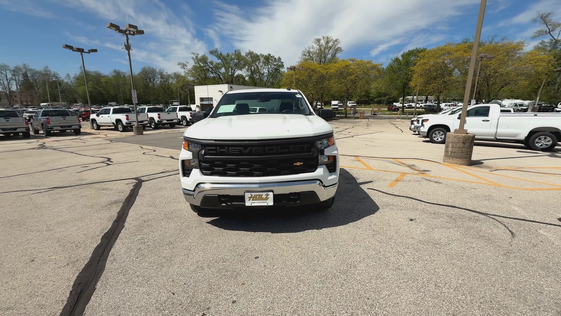 2024 Chevrolet Silverado 1500 photo 3