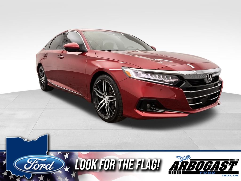 2021 Honda Accord Touring's photo