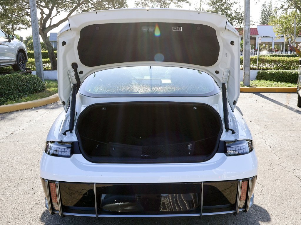 2023 Hyundai Ioniq 6 SE Standard Range photo 19