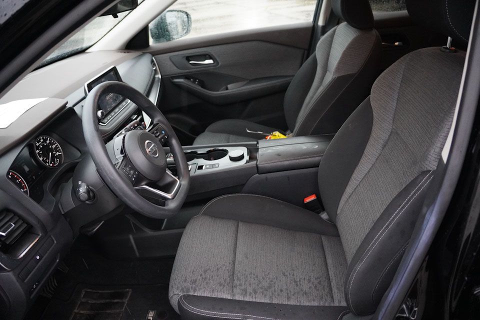 2021 Nissan Rogue SV AWD photo 4