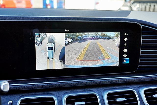 Used 2022 Gray Mercedes-Benz GLE 350 image 29